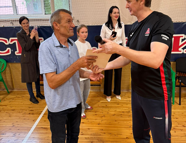 Серебряные призеры краевых соревнований по баскетболу среди юношей до 13 лет